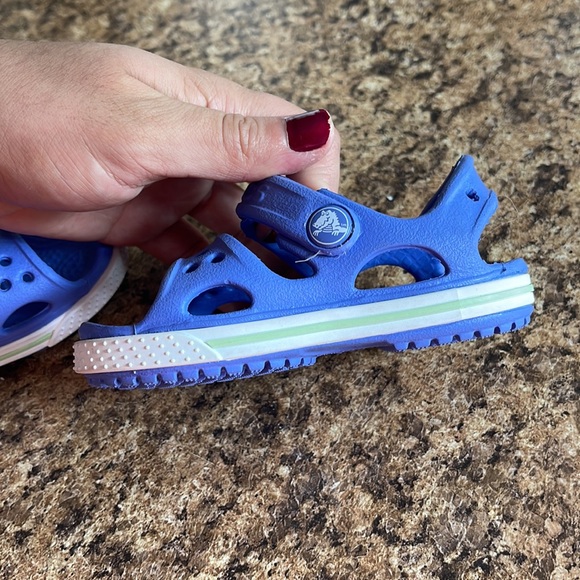 Crocs sz 4. (baby) - Picture 7 of 8